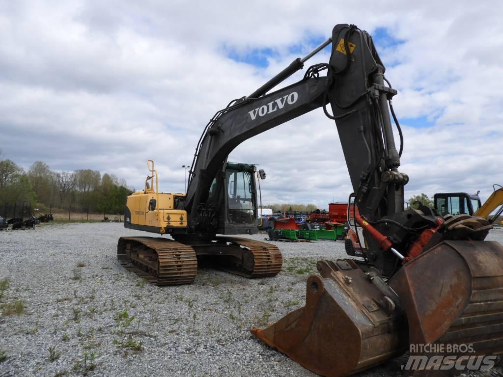 Volvo EC 160 C L حفارات زحافة