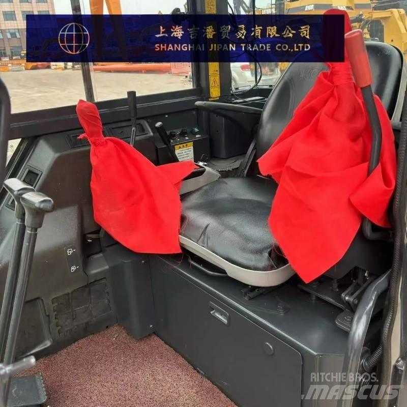 Komatsu PC 55 MR حفارات صغيرة أقل من 7 طن (حفارات صغيرة)