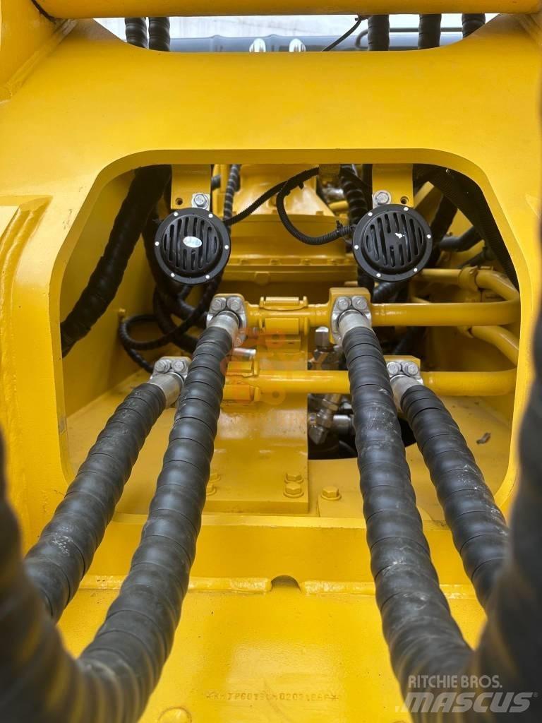 Komatsu PC 300 حفارات زحافة
