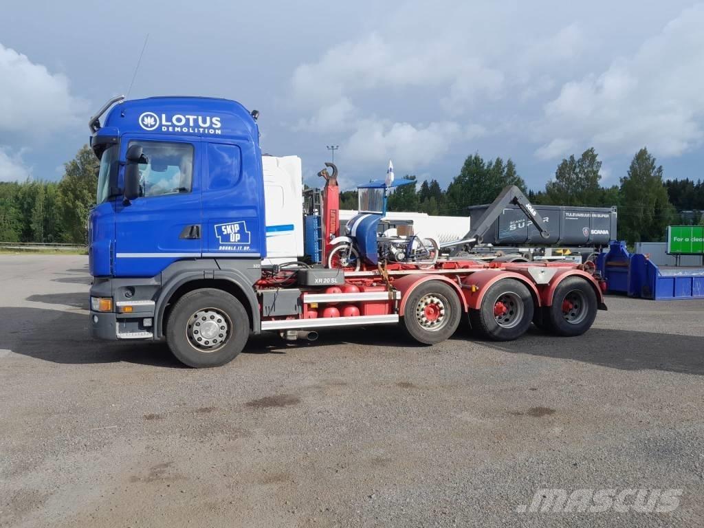 Scania R 560 8x4 وحدات الجر