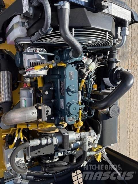 Bomag BW 80 AD-5 مداحل ثنائية الاسطوانة