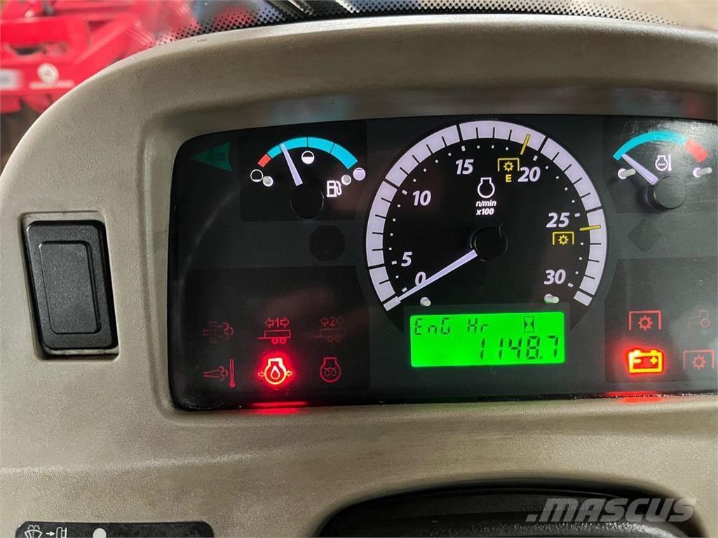 John Deere 3045 R الجرارات