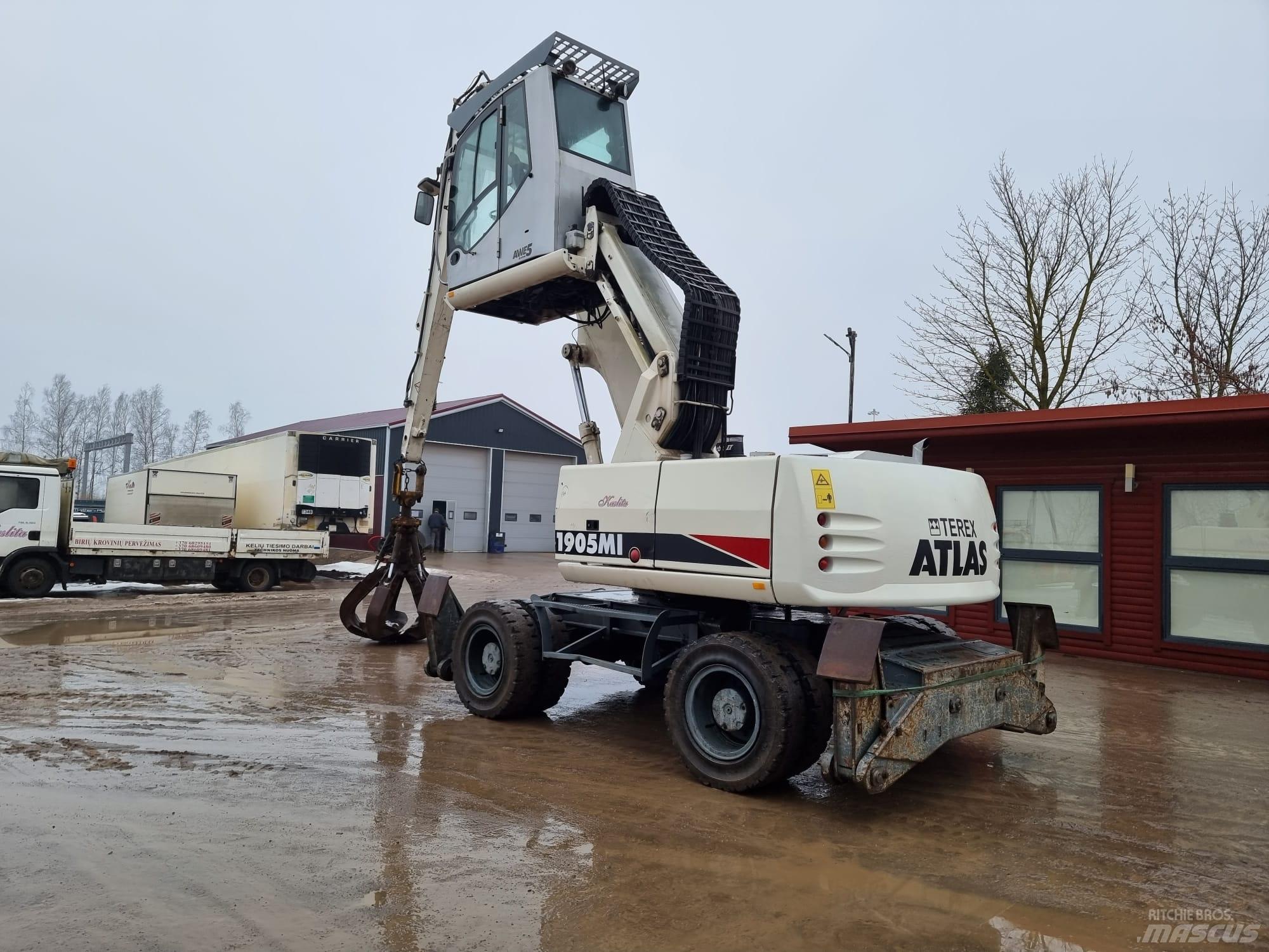 Terex 1905 مناولات المخلفات / مناولات صناعية