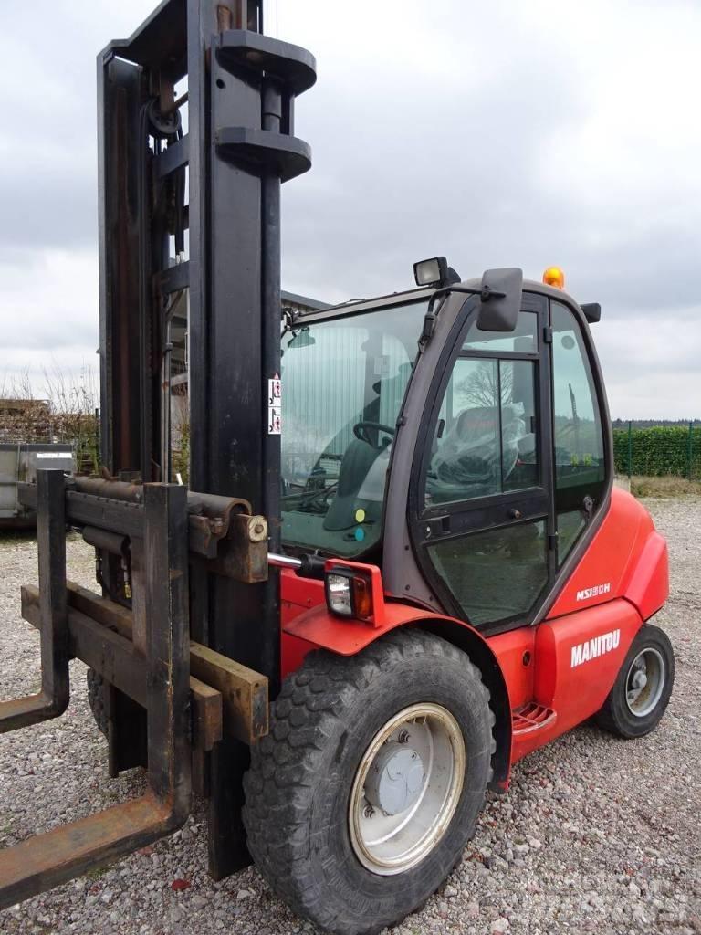 Manitou MSI 50 H شاحنات الطرق الوعرة