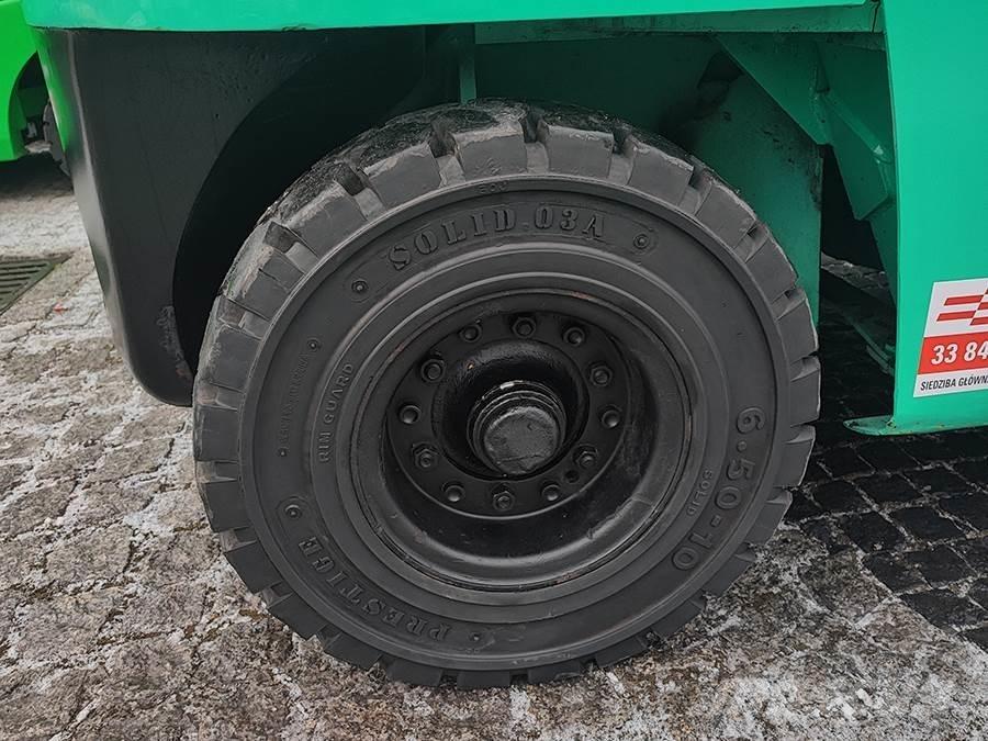 Mitsubishi DP30 شاحنات الديزل