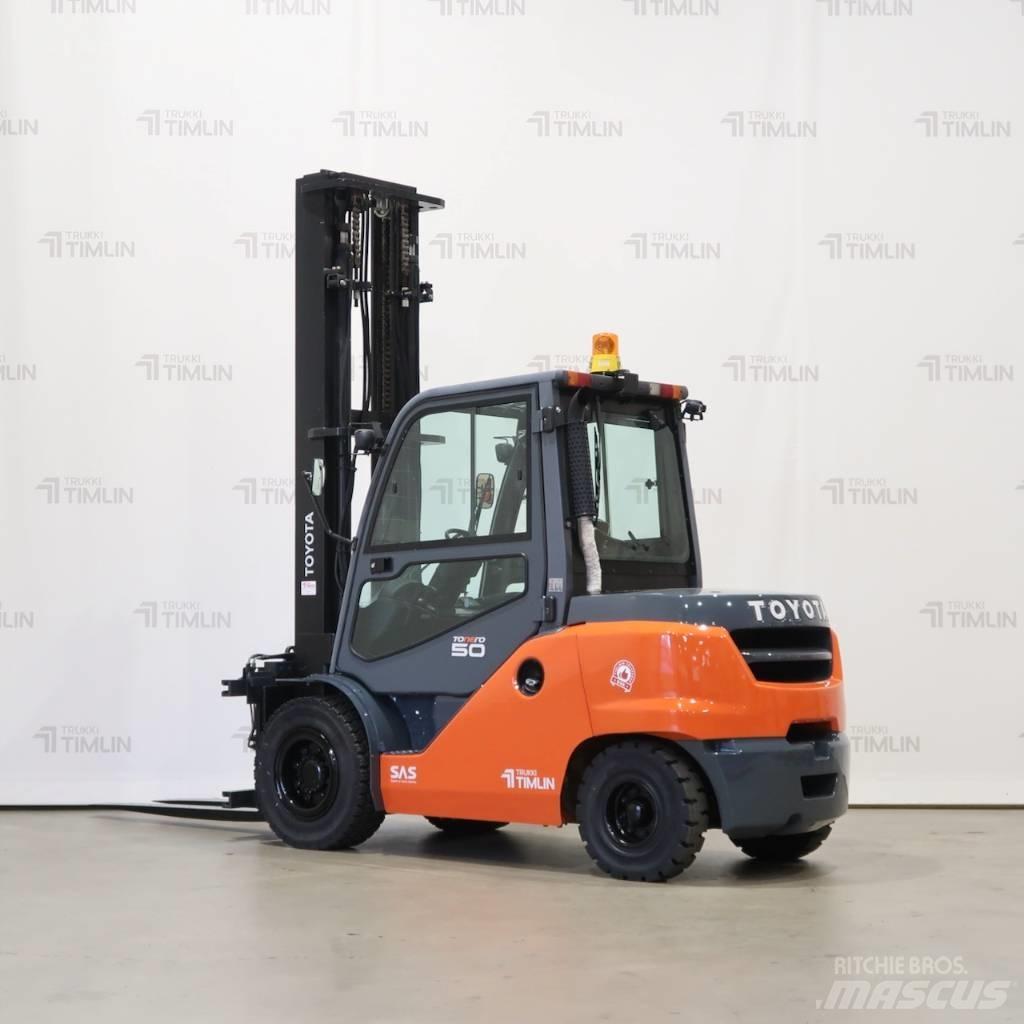 Toyota 40-8FD50N شاحنات الديزل