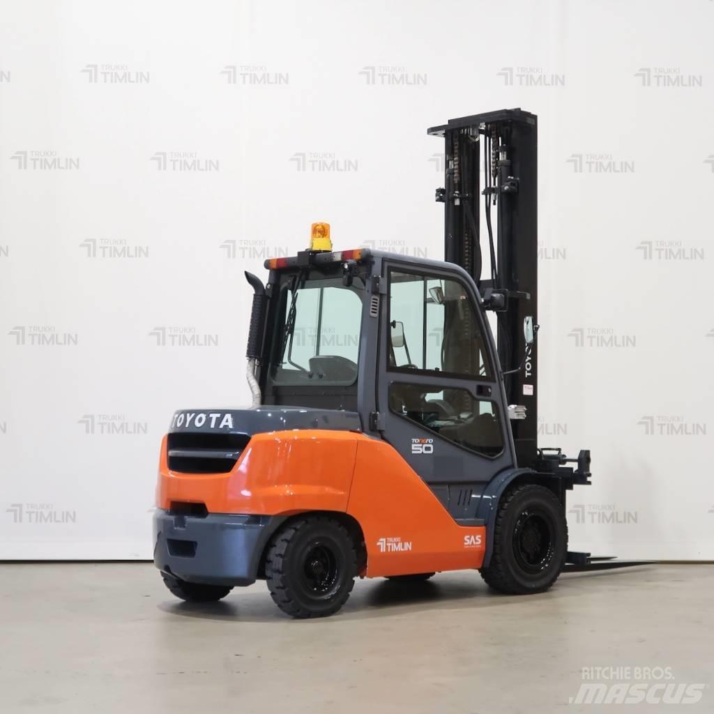 Toyota 40-8FD50N شاحنات الديزل