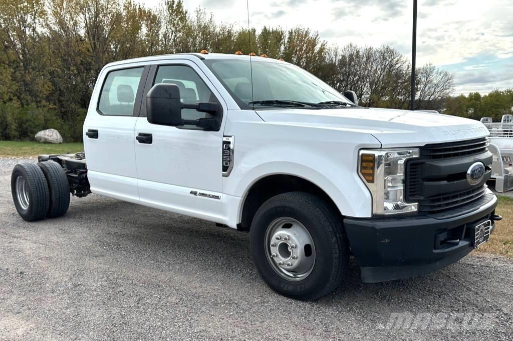 Ford F 350 XL SD شاحنات بمقصورة وهيكل
