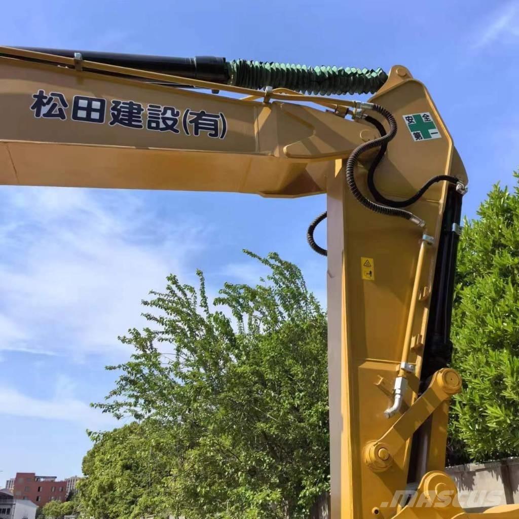 CAT 336D2 حفارات زحافة