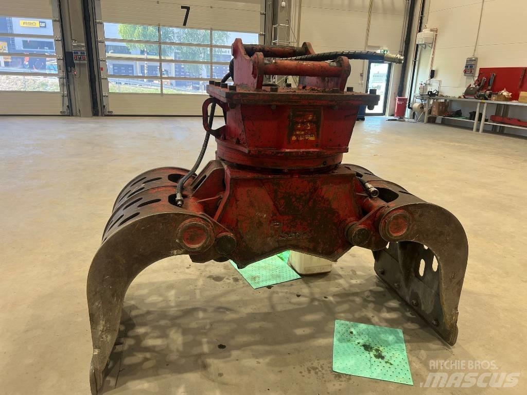 Hitachi Rosso RS501 خطاطيف