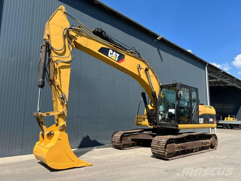 CAT 320D L حفارات زحافة