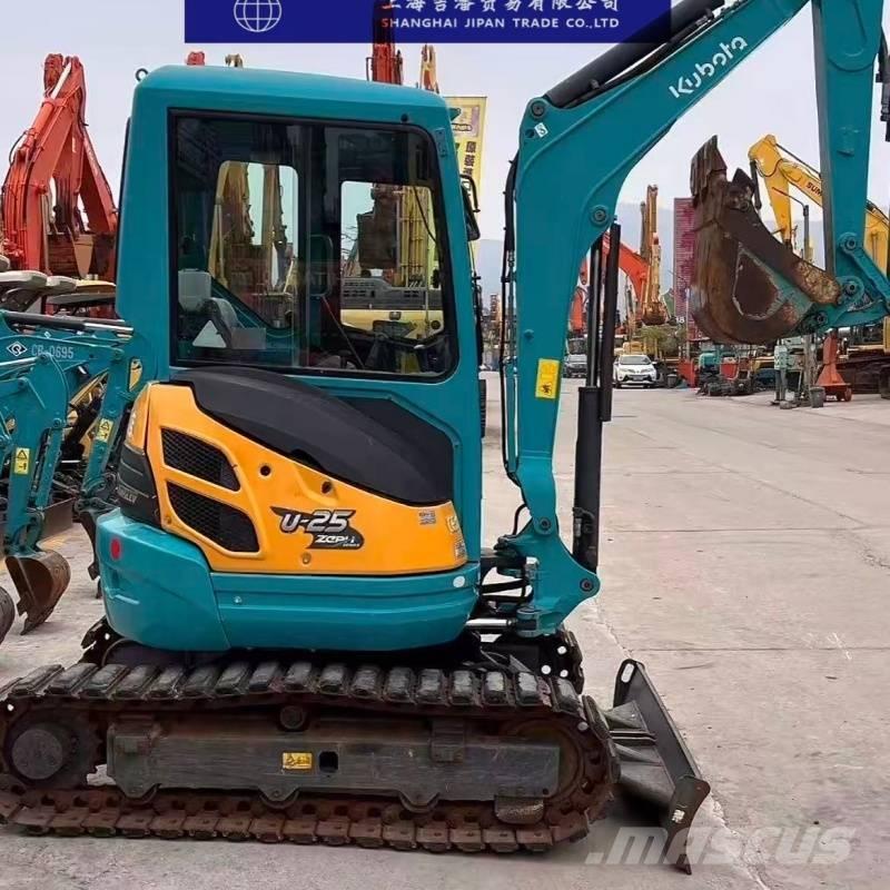 Kubota U 25 حفارات صغيرة أقل من 7 طن (حفارات صغيرة)