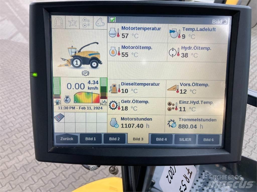 New Holland FR550 حصادات الأعلاف