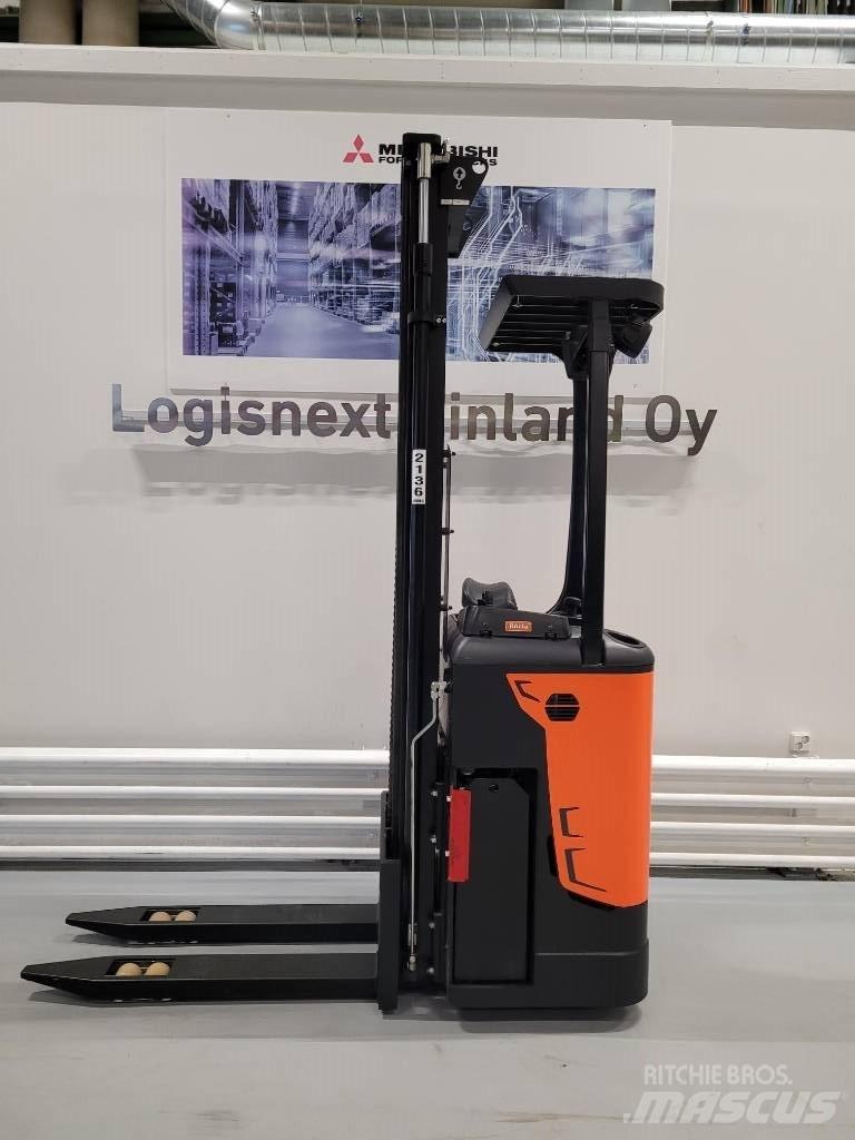 Rocla SST 16 AC شاحنات مناولة ذاتية الدفع