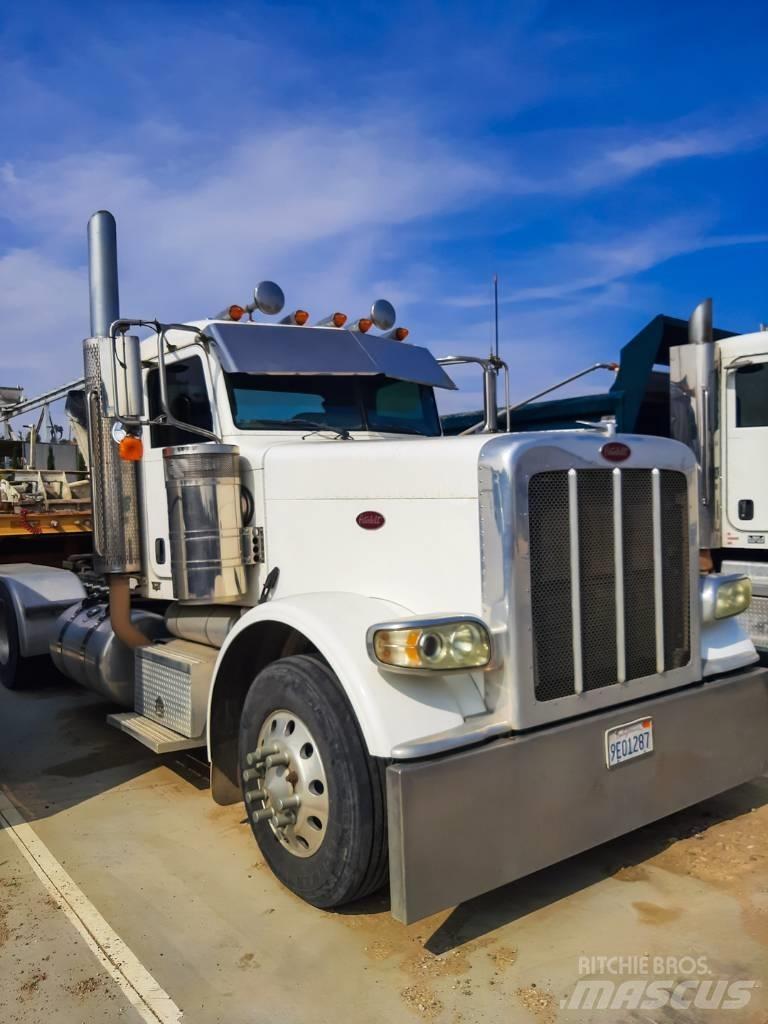 Peterbilt 388 وحدات الجر