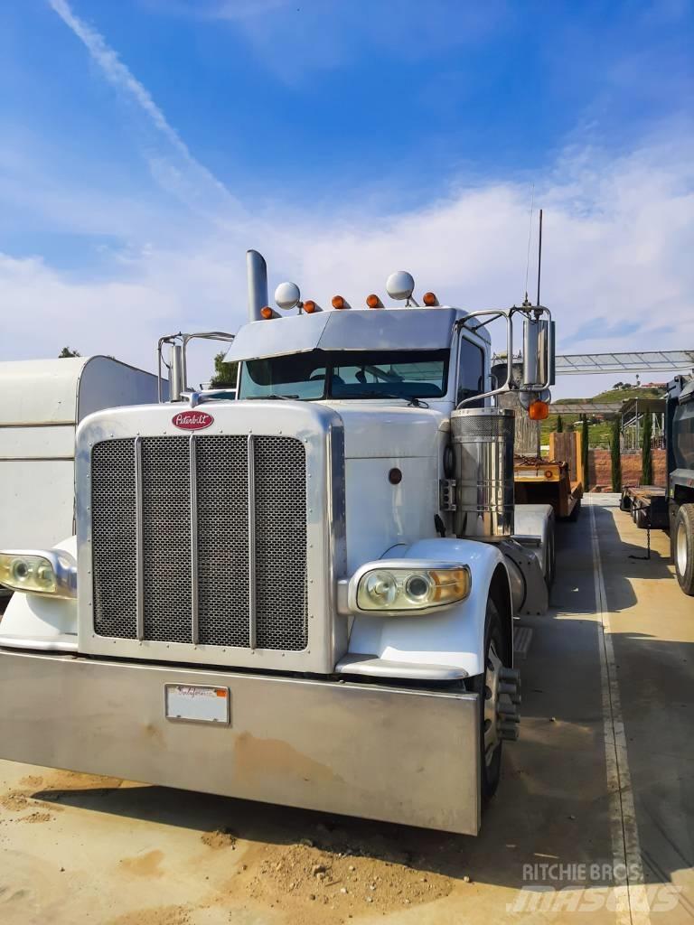 Peterbilt 388 وحدات الجر