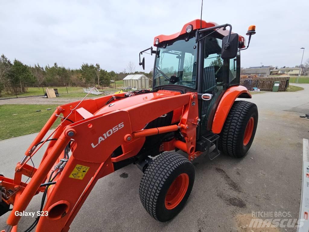 Kubota L2-522 الجرارات