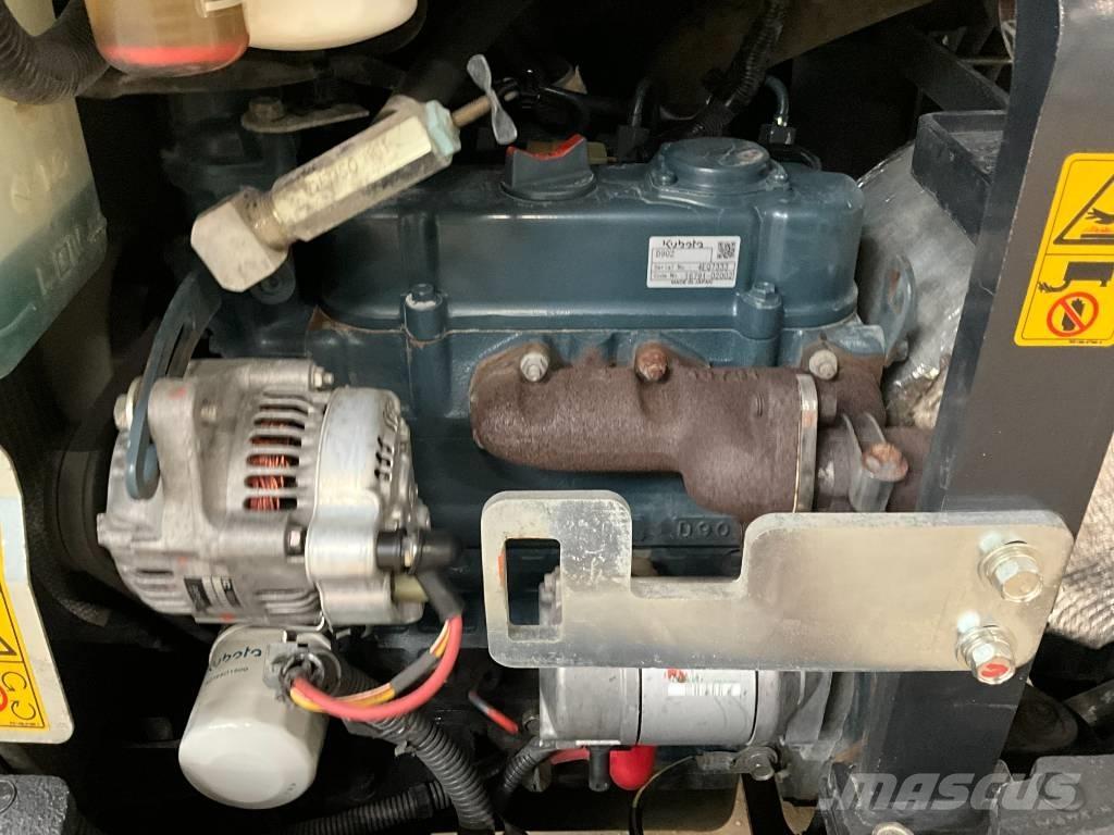 Kubota KX 018-4 حفارات صغيرة أقل من 7 طن (حفارات صغيرة)