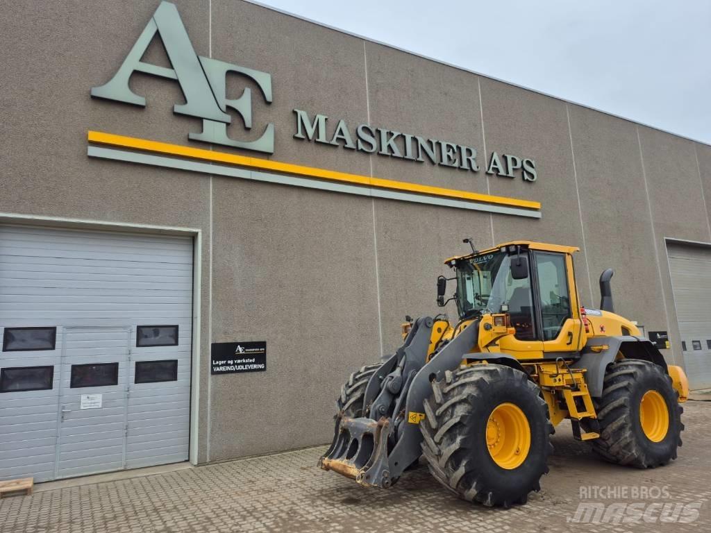 Volvo L90G لوادر بعجل