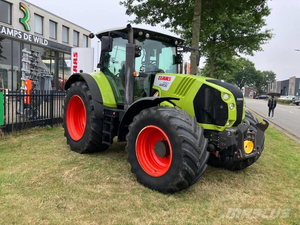 CLAAS Arion 650 CIS الجرارات