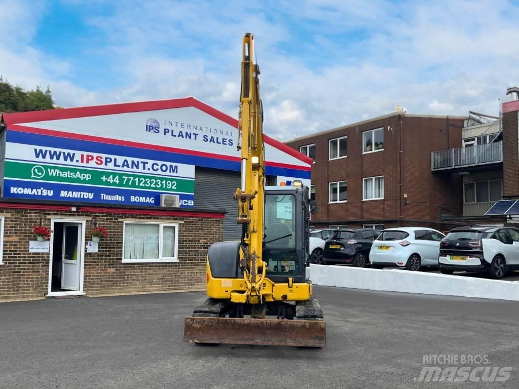 Komatsu PC 55 MR-5 حفارات وسط 7 طن - 12 طن