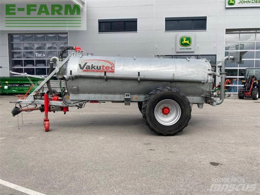 VA 6500 معدات توزيع السماد العضوي