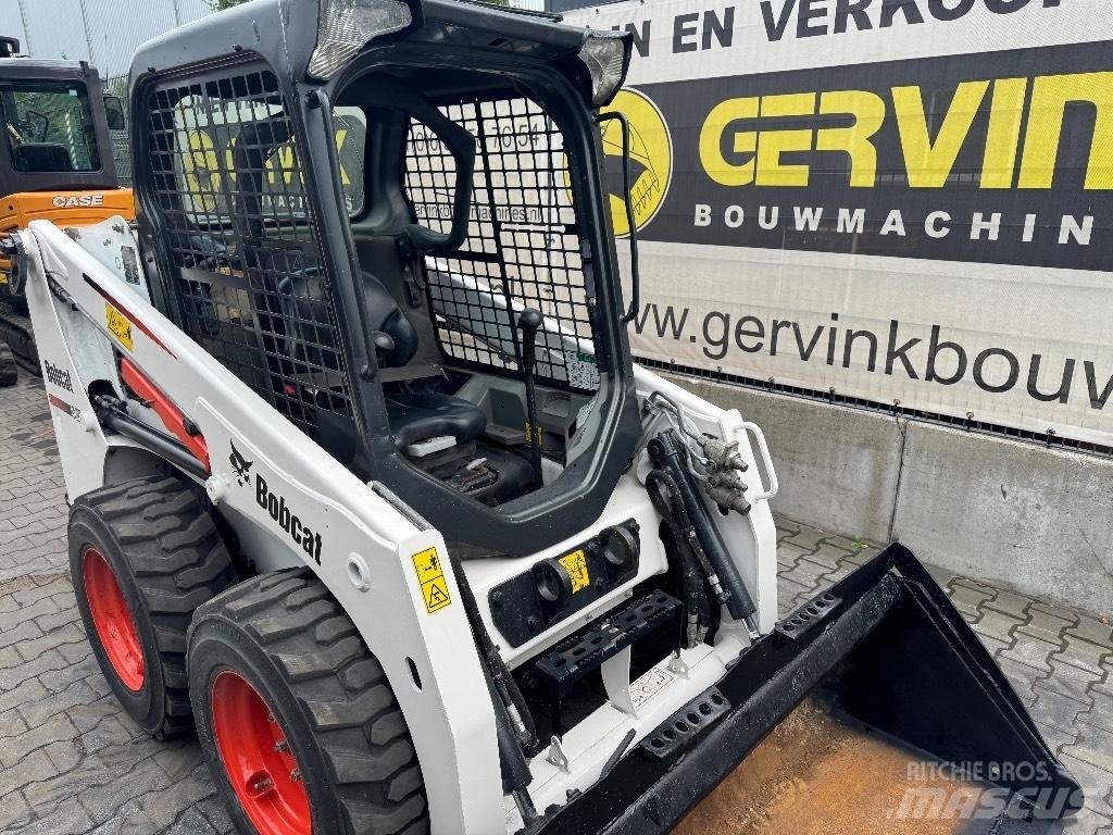 Bobcat S 450 لوادر انزلاقية التوجيه