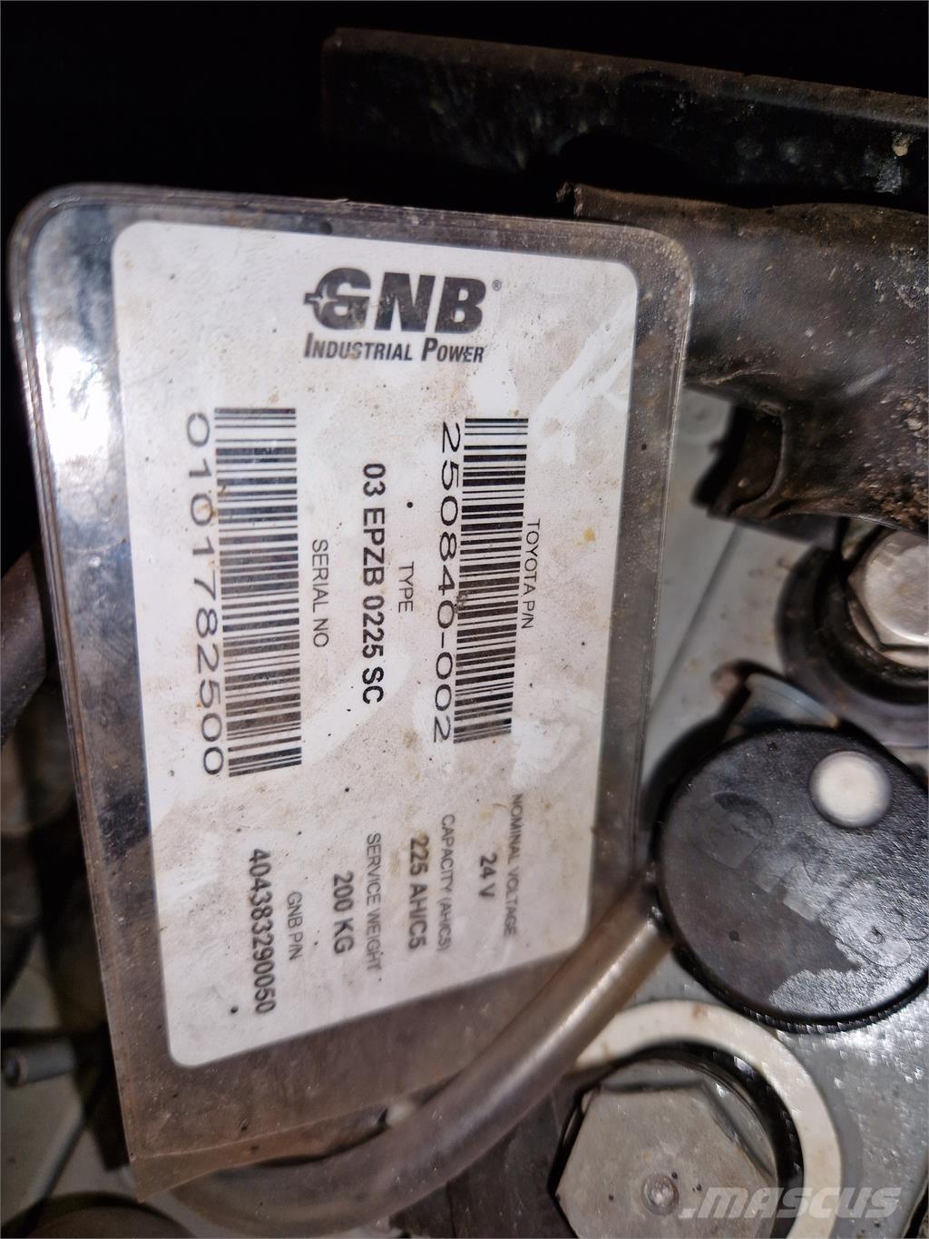 Toyota SWE200D شاحنات مناولة ذاتية الدفع