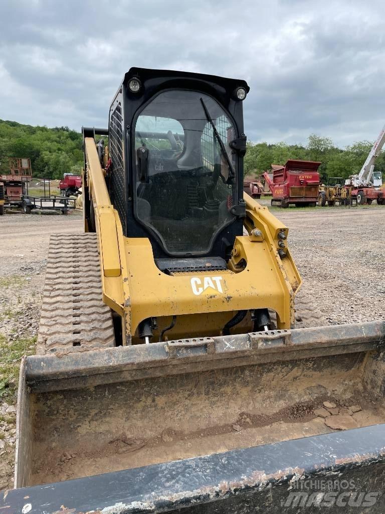 CAT 299 D 2 لوادر انزلاقية التوجيه