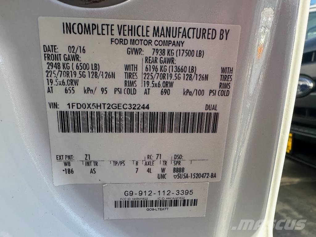 Ford F 550 S.D. شاحنات قلابة