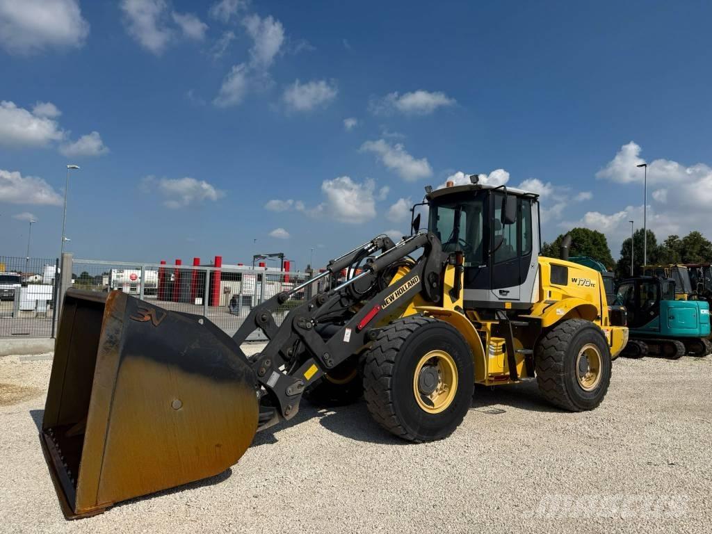 New Holland W 170 TC لوادر بعجل