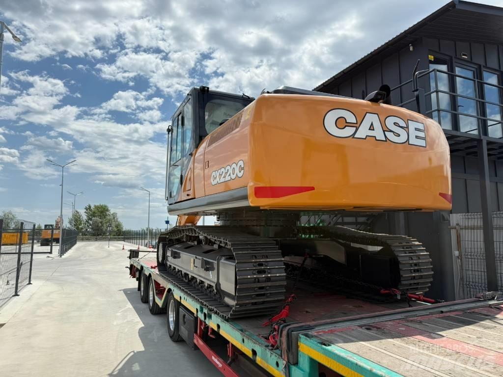 CASE CX220C Japan حفارات زحافة
