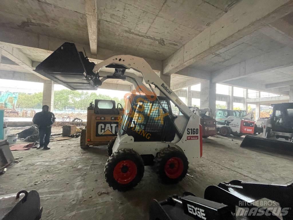 Bobcat S160 لوادر انزلاقية التوجيه