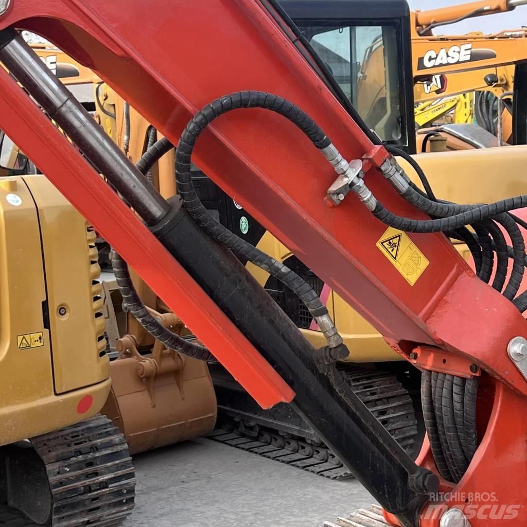 Kubota U 55-4 حفارات صغيرة أقل من 7 طن (حفارات صغيرة)
