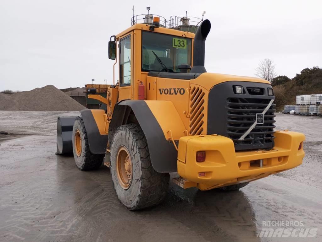 Volvo L 90 E لوادر بعجل