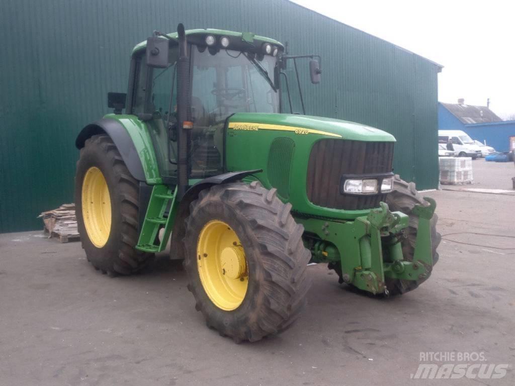 John Deere 6920 الجرارات