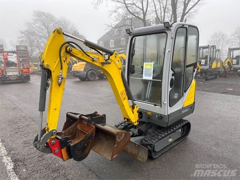 Wacker Neuson ET16 حفارات زحافة