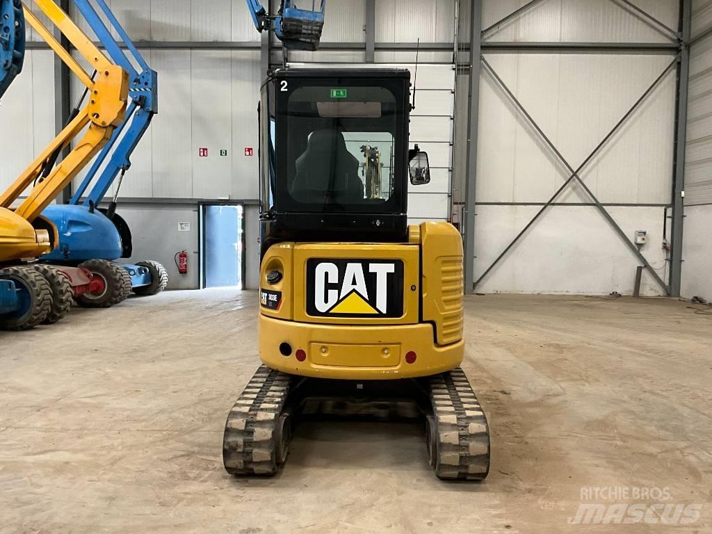 CAT 303 E CR حفارات صغيرة أقل من 7 طن (حفارات صغيرة)