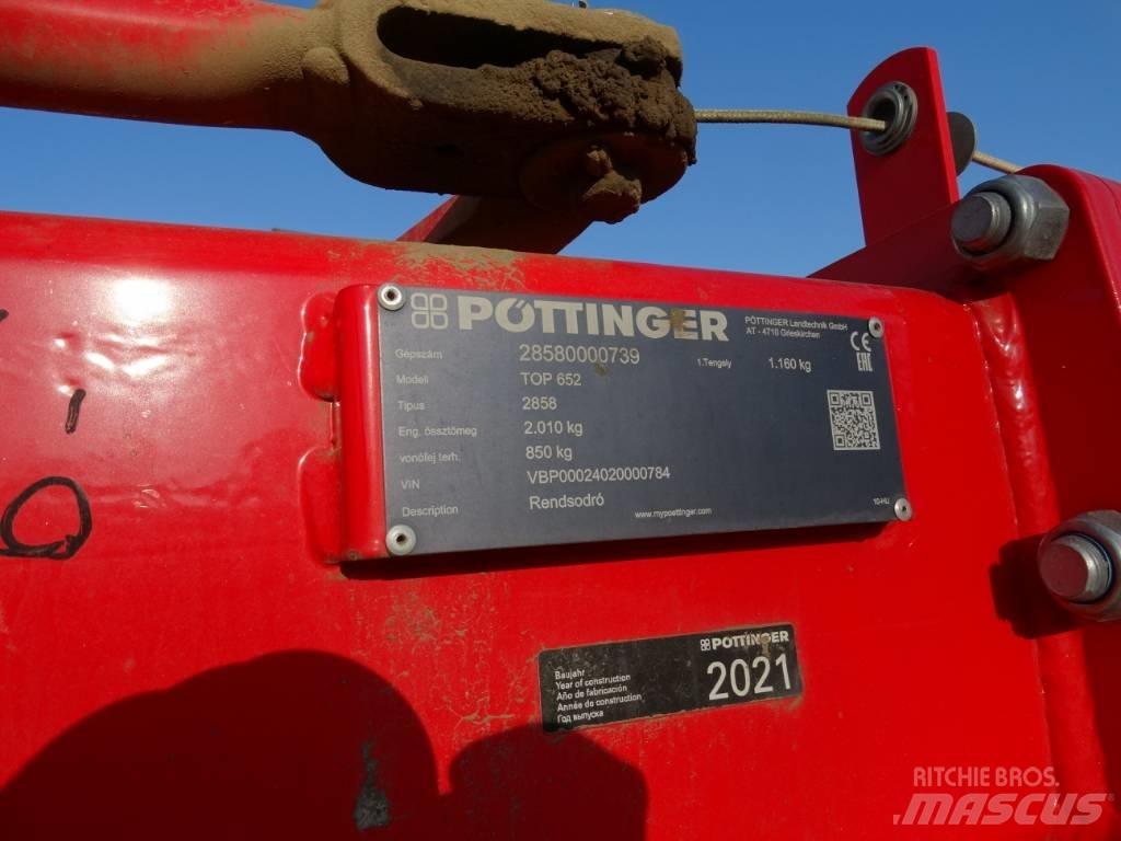 Pöttinger TOP 652 مكابس وميبسات التبن