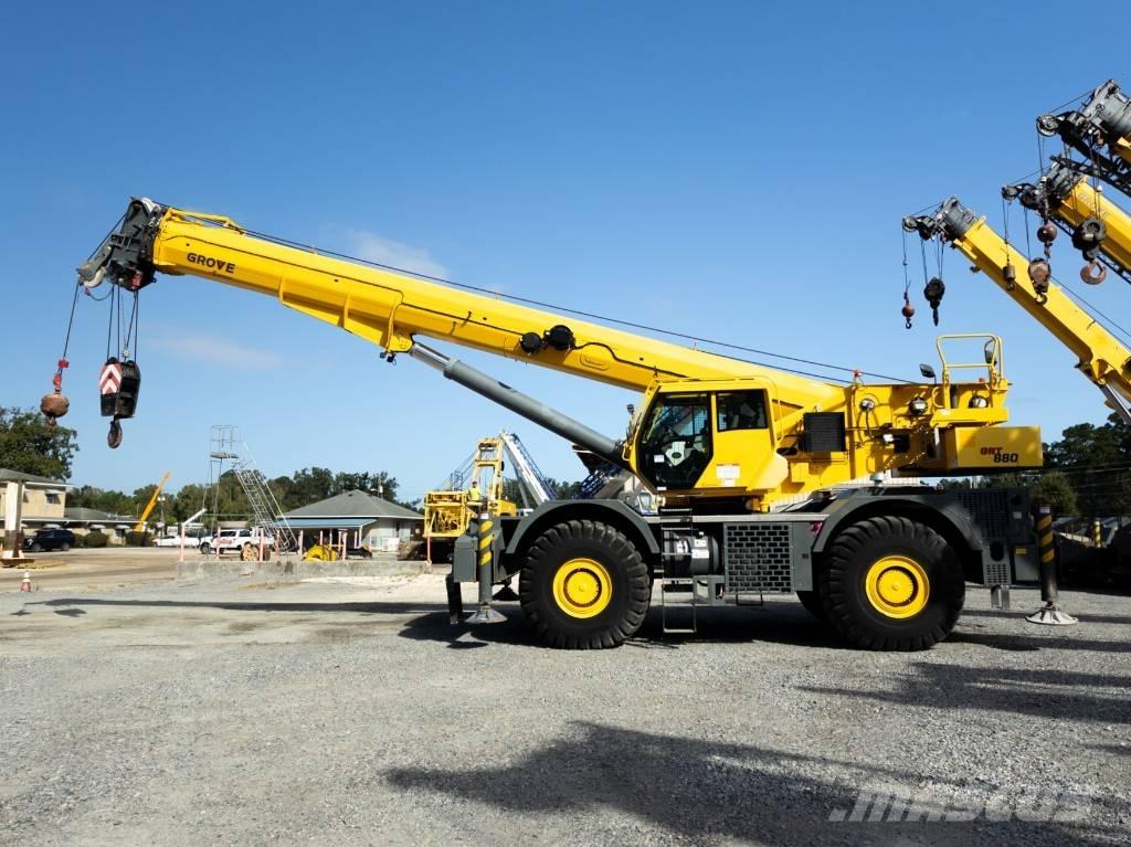 Grove GRT 880 رافعات الطرق الوعرة