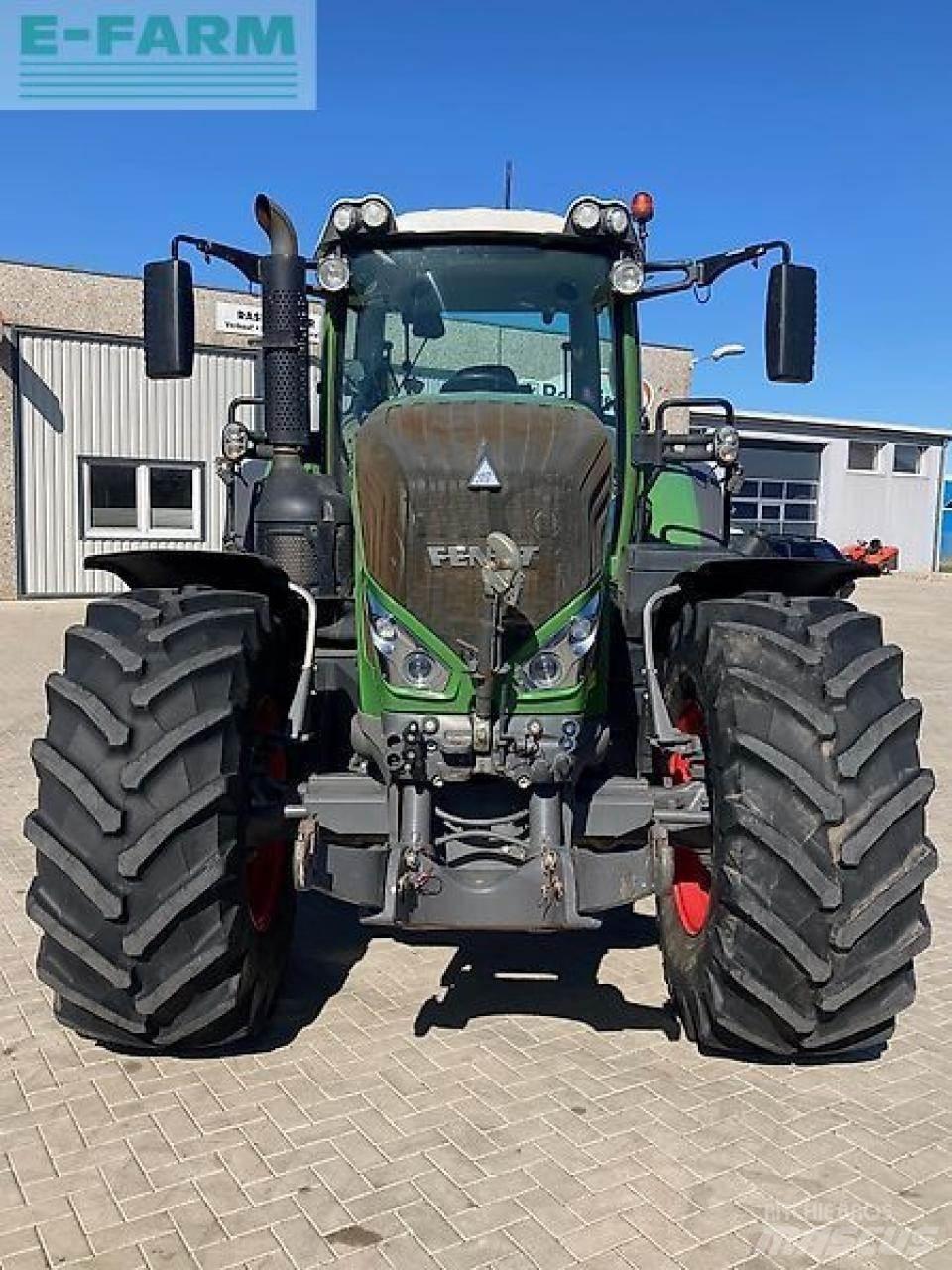 Fendt 828 s4 profi+ الجرارات