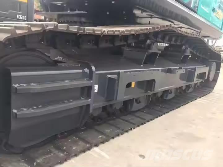 Kobelco SK220 حفارات زحافة