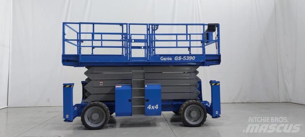 Genie GS 5390 RT رافعات مقصية الشكل