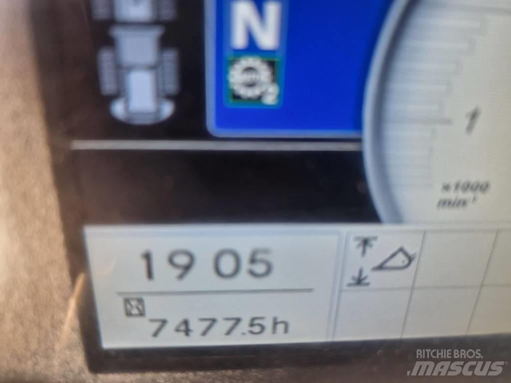 Hitachi ZW330-6 لوادر بعجل