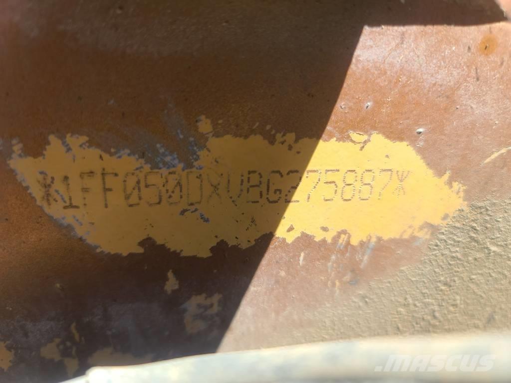 John Deere 50 G حفارات زحافة