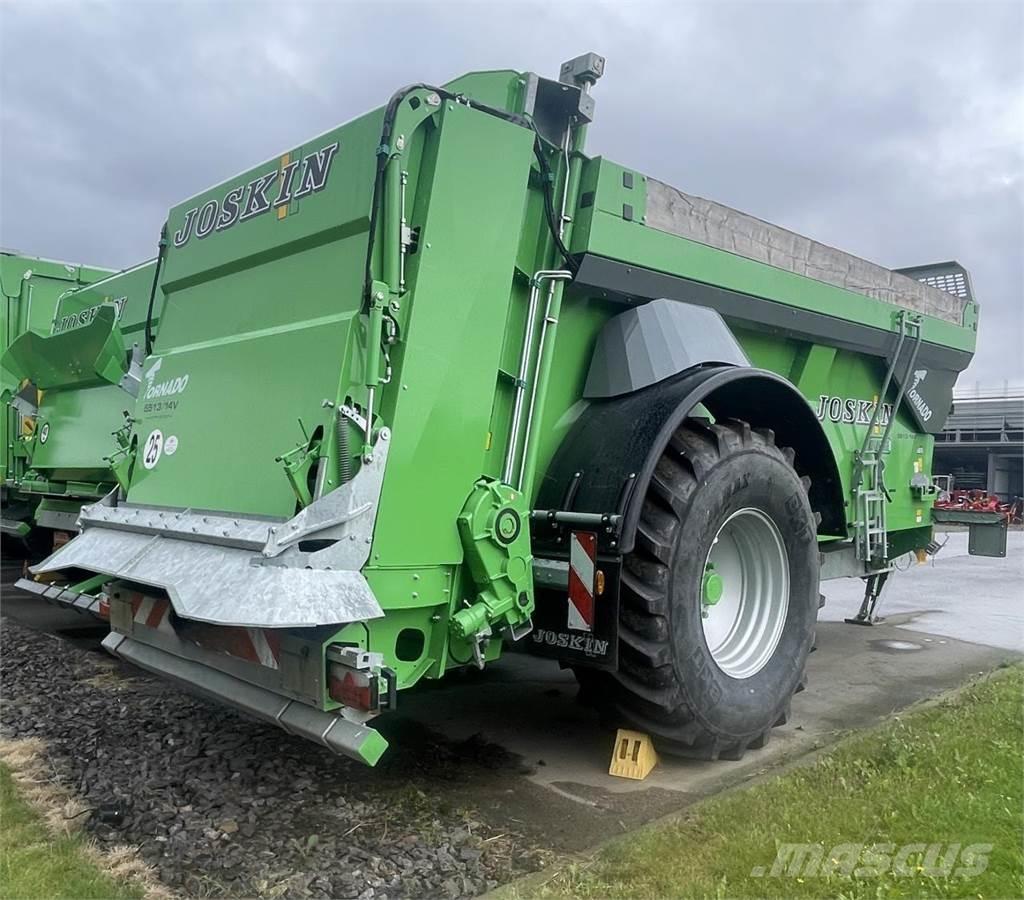 Joskin T 5513 AV معدات توزيع السماد العضوي