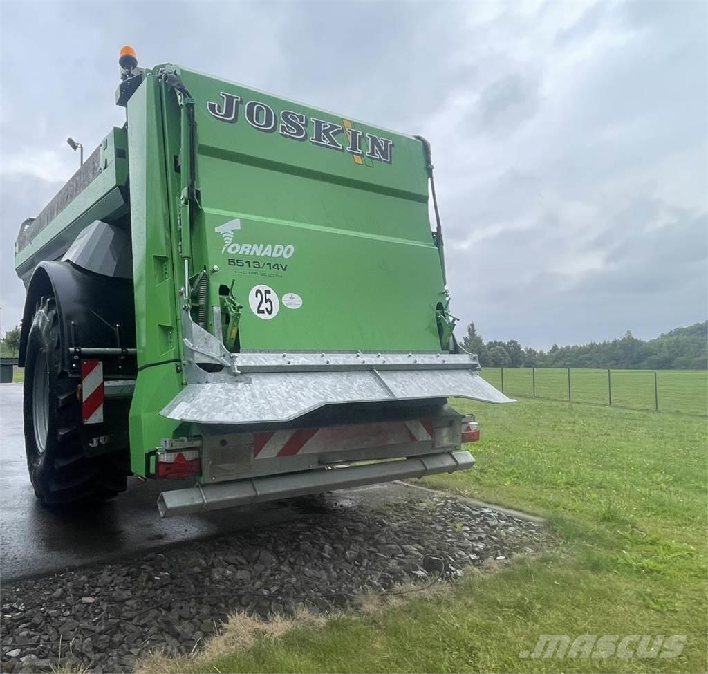 Joskin T 5513 AV معدات توزيع السماد العضوي