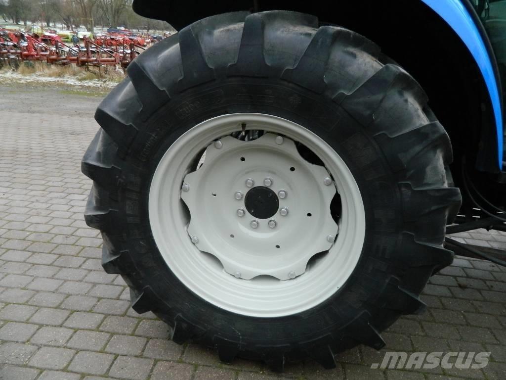 New Holland TD 5.75 الجرارات