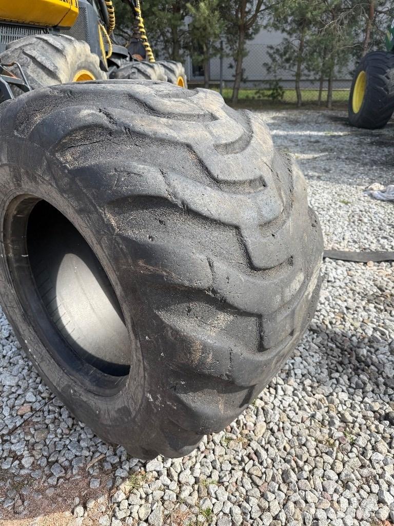 Nokian 710/40-24.5 الإطارات والعجلات والحافات