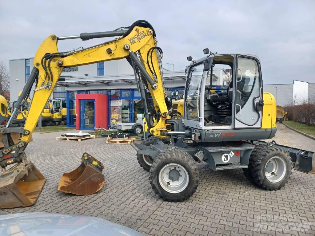 Wacker Neuson EW100 حفارات بعجل